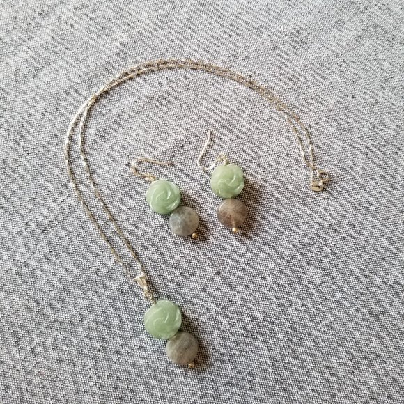 Labradorite and green agate sterling silver gemstone earrings and necklace - Picture 3 of 6